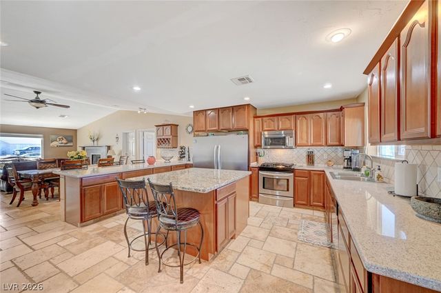 4424 Shady Hollow Avenue, North Las Vegas, NV 89031