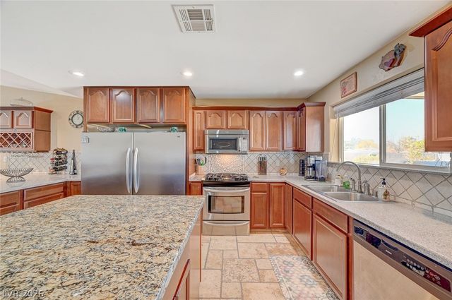 4424 Shady Hollow Avenue, North Las Vegas, NV 89031