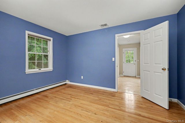 4 Sugar Hollow Court, Katonah, NY 10536
