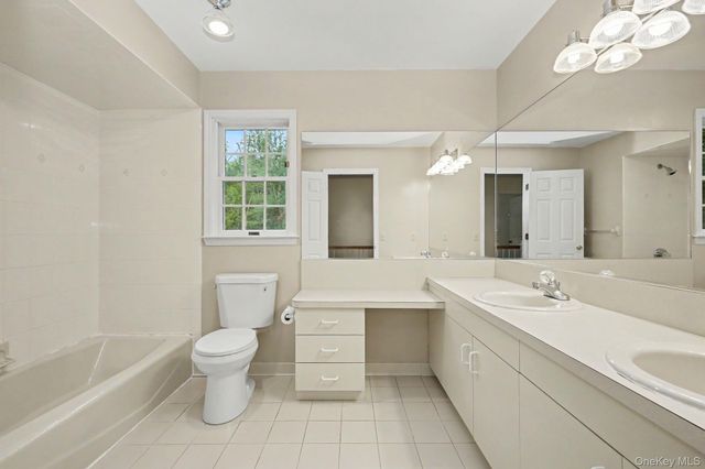 4 Sugar Hollow Court, Katonah, NY 10536