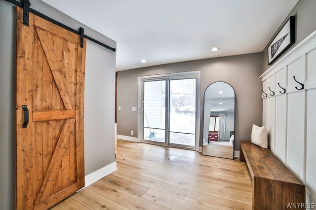 5128 Armor Duells Road, Orchard Park, NY 14127