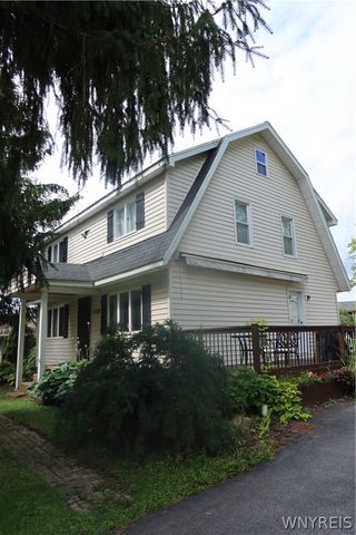 5128 Armor Duells Road, Orchard Park, NY 14127