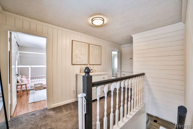 5128 Armor Duells Road, Orchard Park, NY 14127