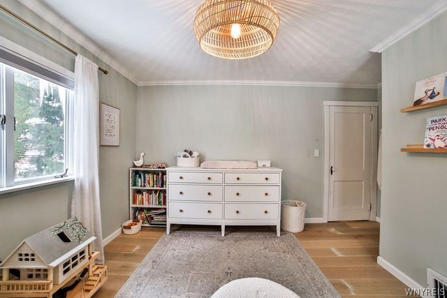 5128 Armor Duells Road, Orchard Park, NY 14127