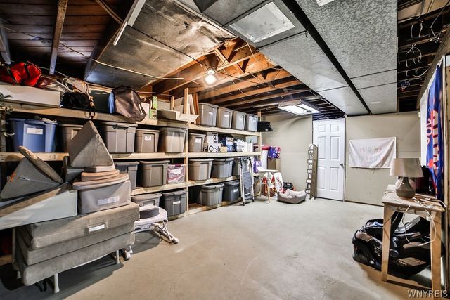 5128 Armor Duells Road, Orchard Park, NY 14127