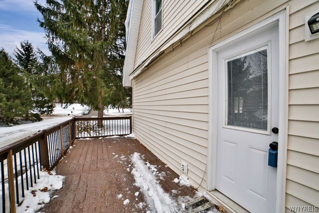 5128 Armor Duells Road, Orchard Park, NY 14127