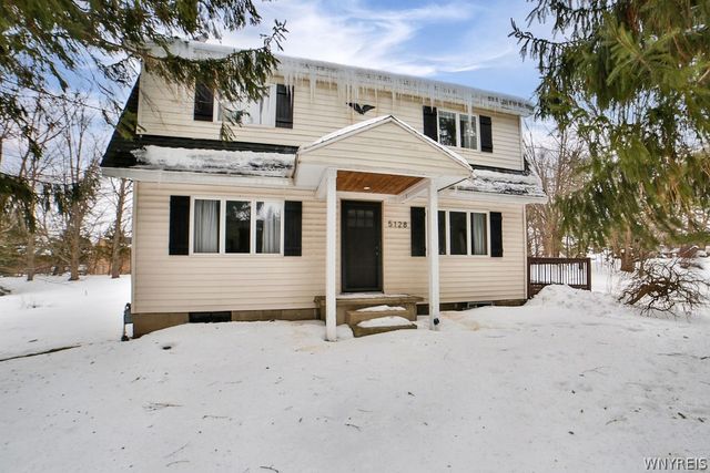 5128 Armor Duells Road, Orchard Park, NY 14127