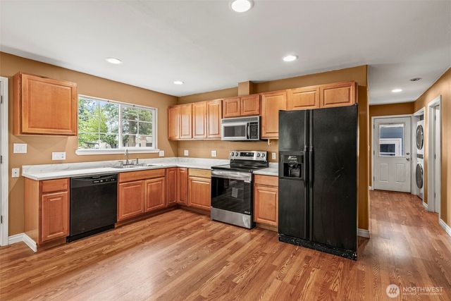 2132 Washington Way, Longview, WA 98632