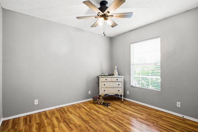 818 N Brents Avenue, Sherman, TX 75090