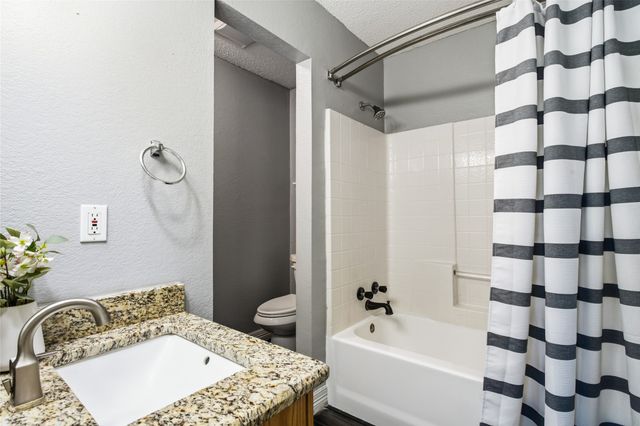 818 N Brents Avenue, Sherman, TX 75090