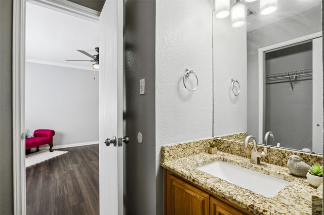818 N Brents Avenue, Sherman, TX 75090