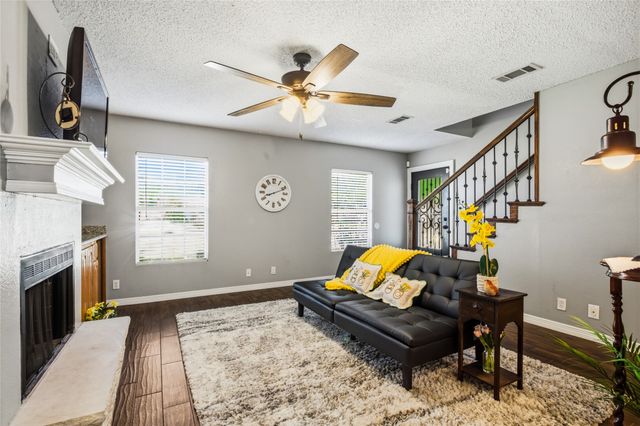 818 N Brents Avenue, Sherman, TX 75090