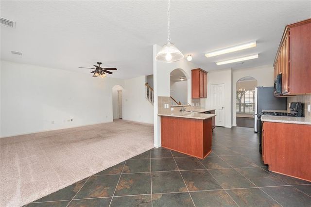 10039 Noisy Waters Drive, Houston, TX 77095