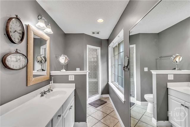 223 E 64th Street, Savannah, GA 31405