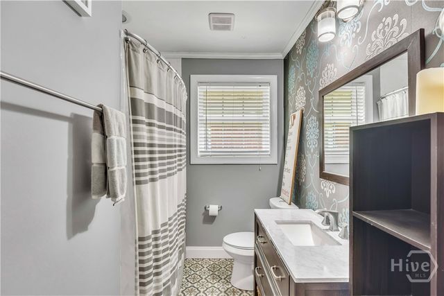 223 E 64th Street, Savannah, GA 31405