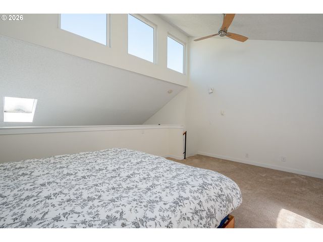 4684 Sw COMUS Pl 1-G, Portland, OR 97219