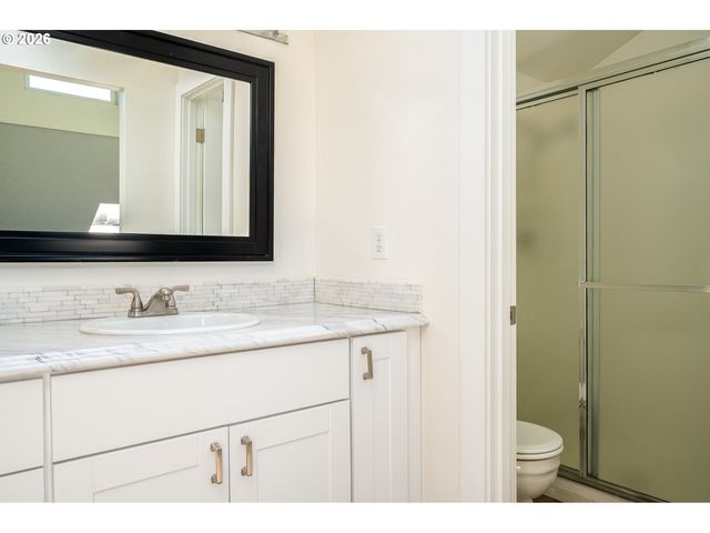 4684 Sw COMUS Pl 1-G, Portland, OR 97219