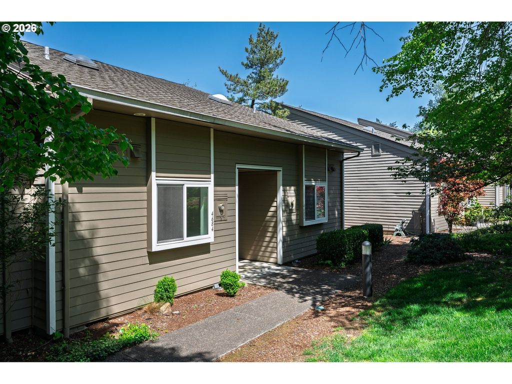 4684 Sw COMUS Pl 1-G, Portland, OR 97219