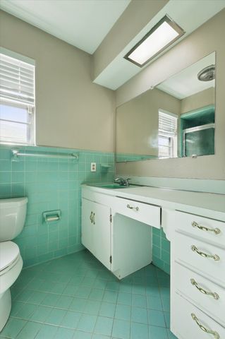 2915 Touraine Drive, Dallas, TX 75211