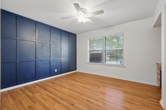 2915 Touraine Drive, Dallas, TX 75211