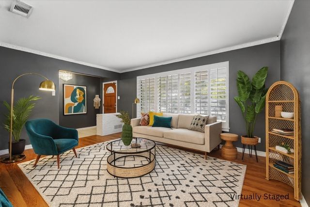 2915 Touraine Drive, Dallas, TX 75211