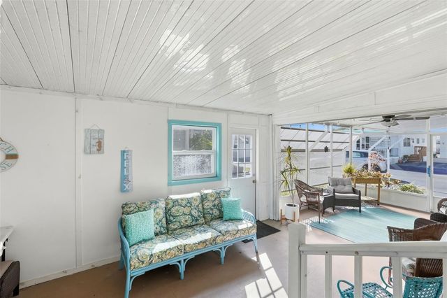 7263 MOUNT ESSEX DRIVE NE 509, St Petersburg, FL 33702