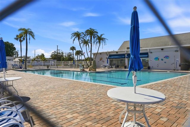 7263 MOUNT ESSEX DRIVE NE 509, St Petersburg, FL 33702