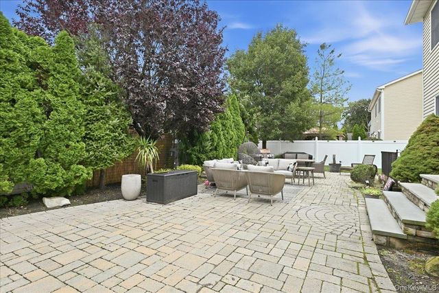 151 Monroe Street, Massapequa Park, NY 11762