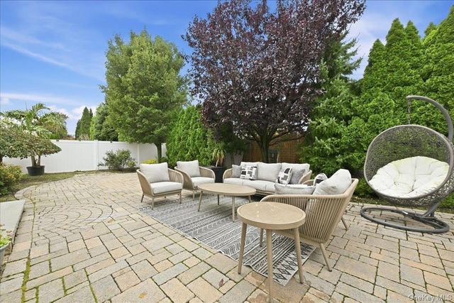 151 Monroe Street, Massapequa Park, NY 11762