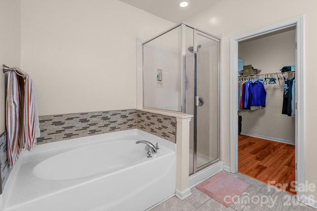 1710 Yellow Daisy Drive, Matthews, NC 28104