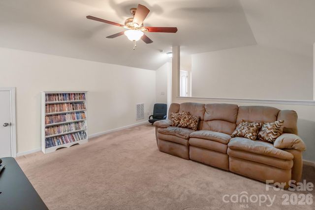 1710 Yellow Daisy Drive, Matthews, NC 28104