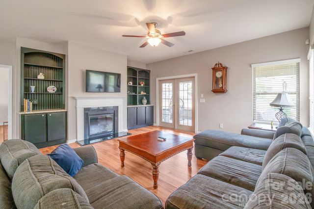 1710 Yellow Daisy Drive, Matthews, NC 28104