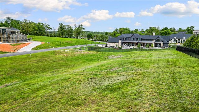 4815 Southgate Estates Circle, Rogers, AR 72758
