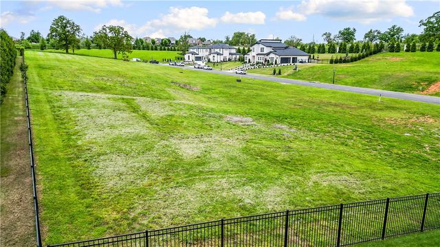 4815 Southgate Estates Circle, Rogers, AR 72758