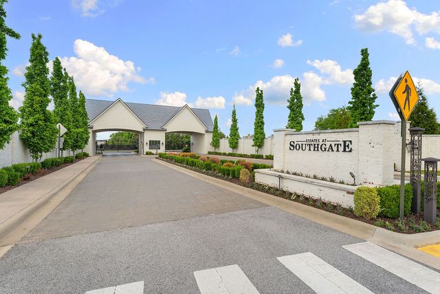 4815 Southgate Estates Circle, Rogers, AR 72758