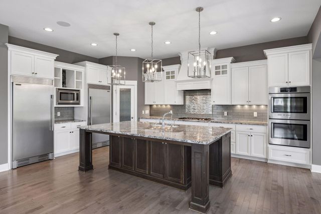 14271 Mckenna Road NW, Prior Lake, MN 55372