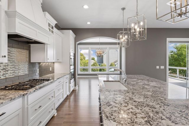 14271 Mckenna Road NW, Prior Lake, MN 55372