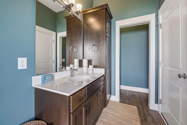 14271 Mckenna Road NW, Prior Lake, MN 55372