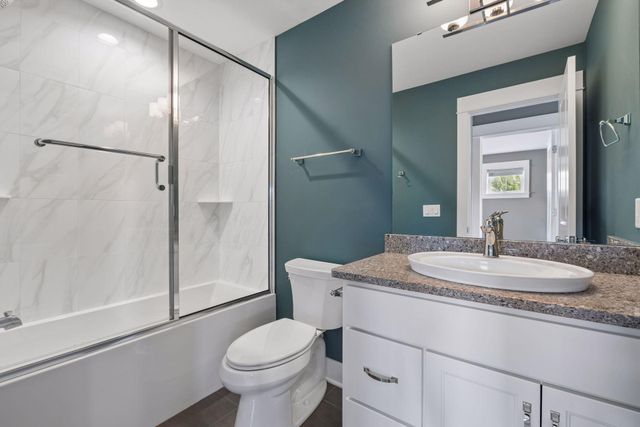 14271 Mckenna Road NW, Prior Lake, MN 55372