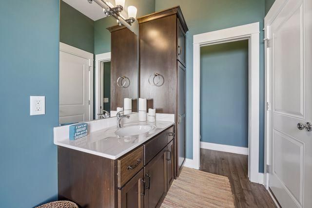 14271 Mckenna Road NW, Prior Lake, MN 55372