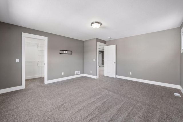 14271 Mckenna Road NW, Prior Lake, MN 55372