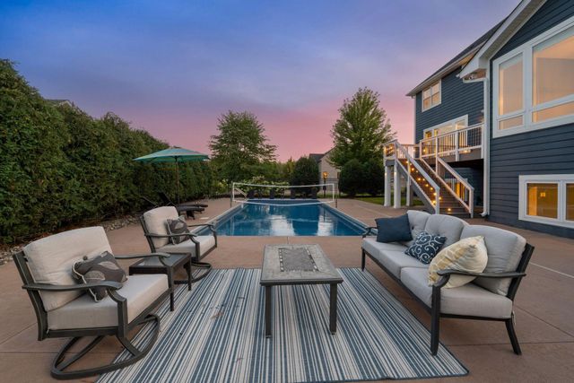 14271 Mckenna Road NW, Prior Lake, MN 55372