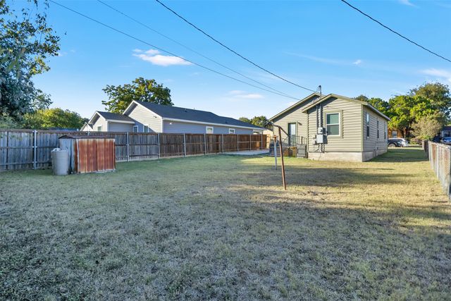 5417 Como Drive, Fort Worth, TX 76107