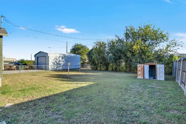 5417 Como Drive, Fort Worth, TX 76107