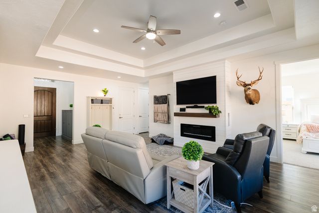 186 W PERIDOT DR, Washington, UT 84780