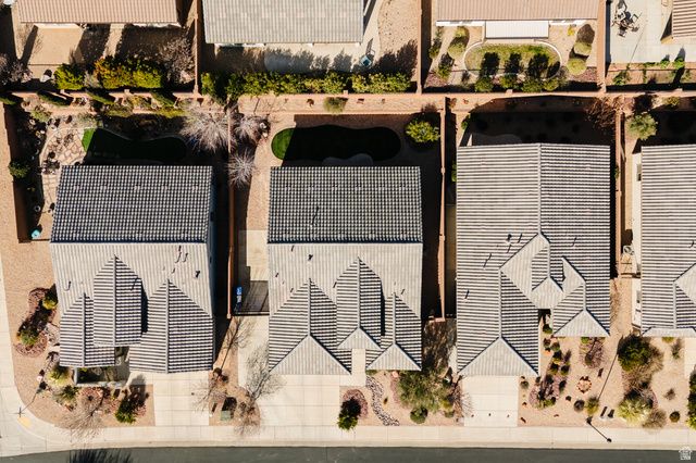 186 W PERIDOT DR, Washington, UT 84780