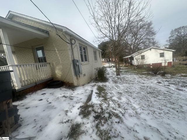 103 E Front Street, Liberty, SC 29657