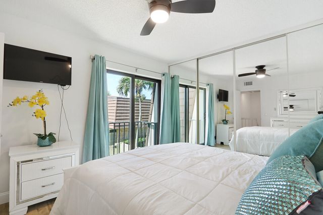 1614 16th Lane, Palm Beach Gardens, FL 33418