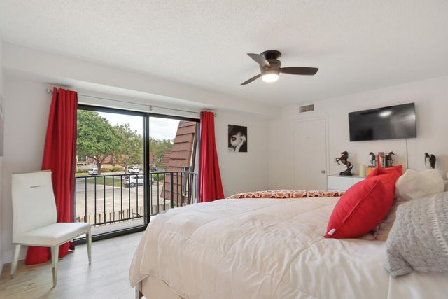 1614 16th Lane, Palm Beach Gardens, FL 33418