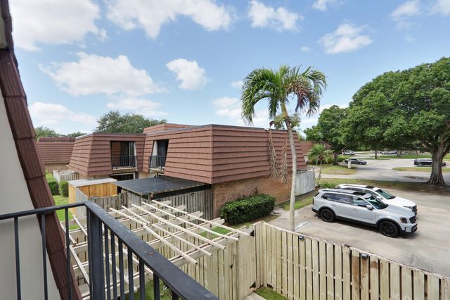 1614 16th Lane, Palm Beach Gardens, FL 33418